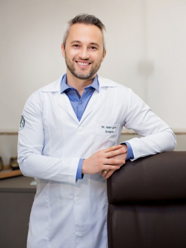 Dr. André Garcia - Urologista